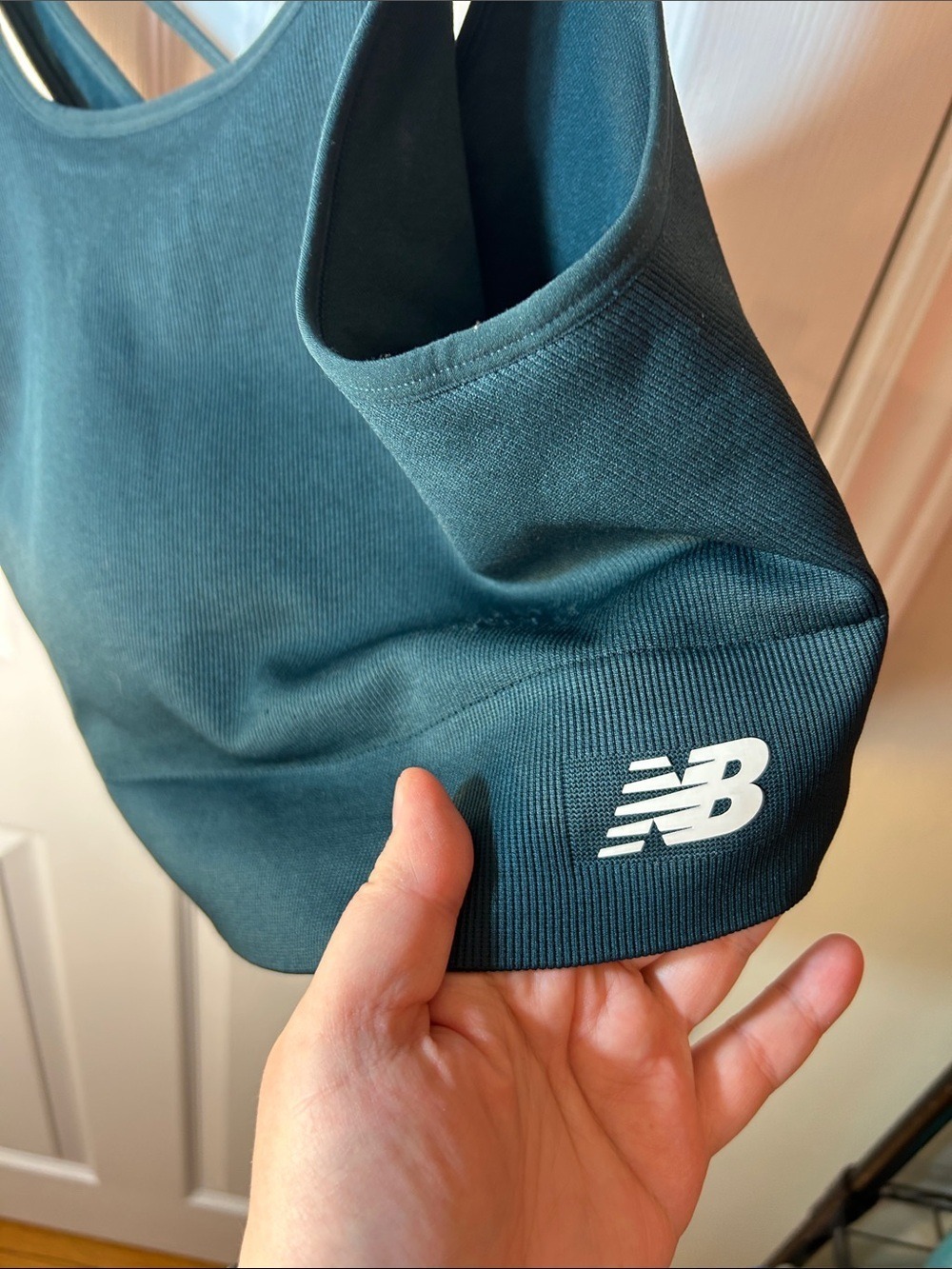 New balance green seamless medium impact Sports Bra with Strappy Back size XXL - Picture 5 of 8